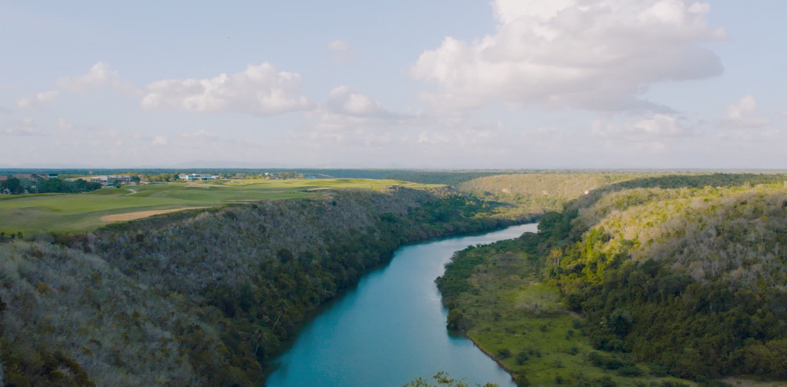 Lauren and Jonathan — A Wedding in the Dominican Republic, Altos de Chavón — Chromata Films