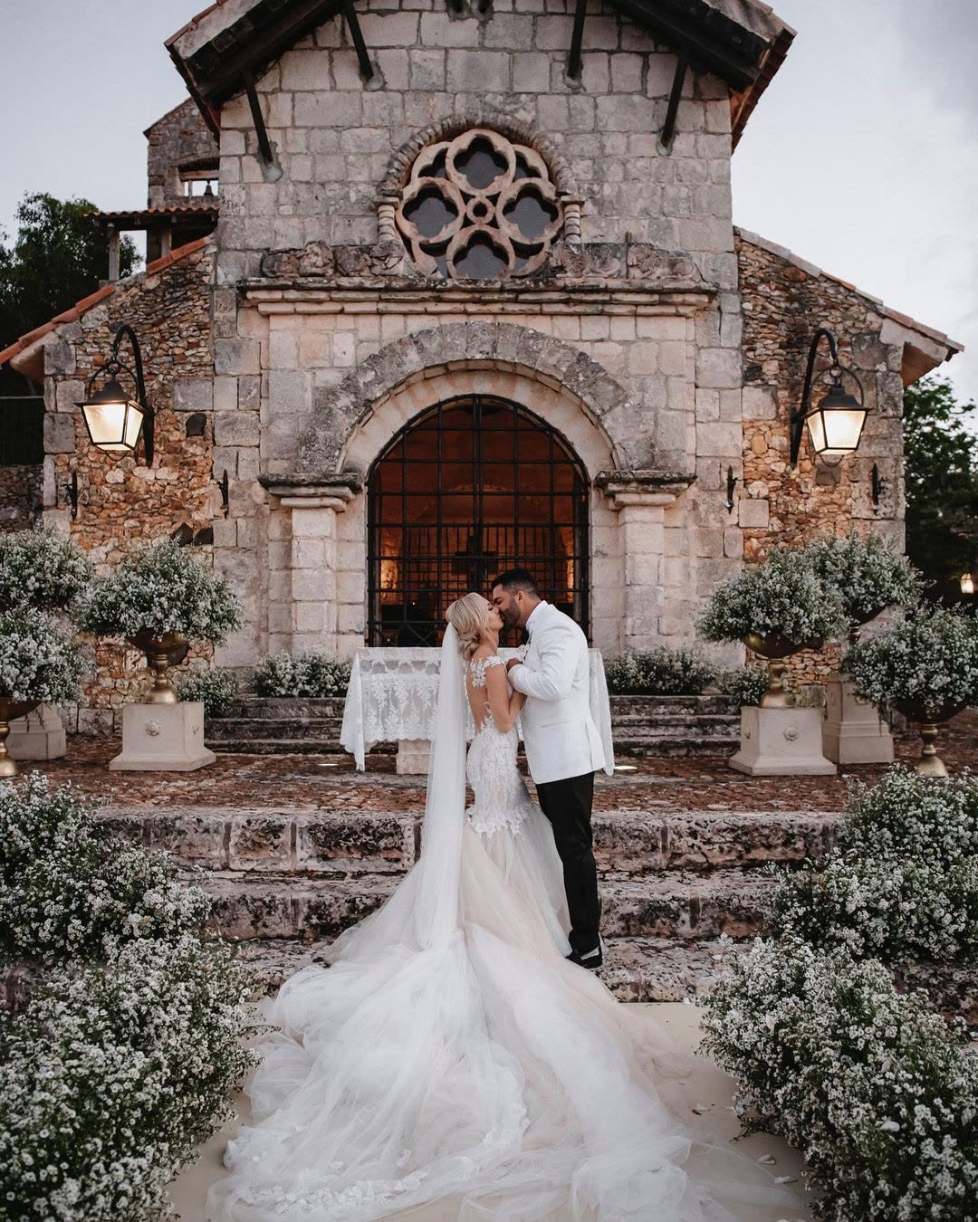 Chromata Films wedding frame