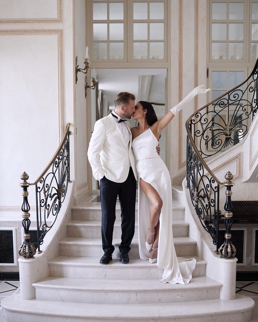 Chromata Films wedding frame