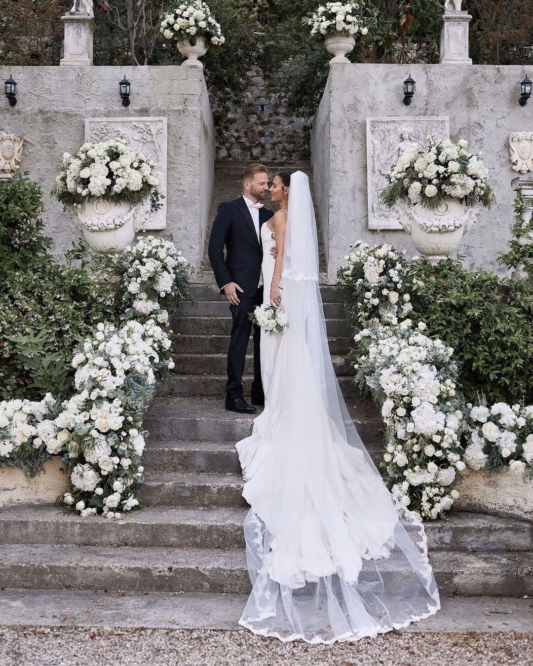Chromata Films wedding frame
