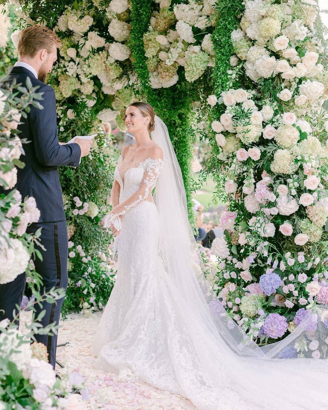 Chromata Films wedding frame
