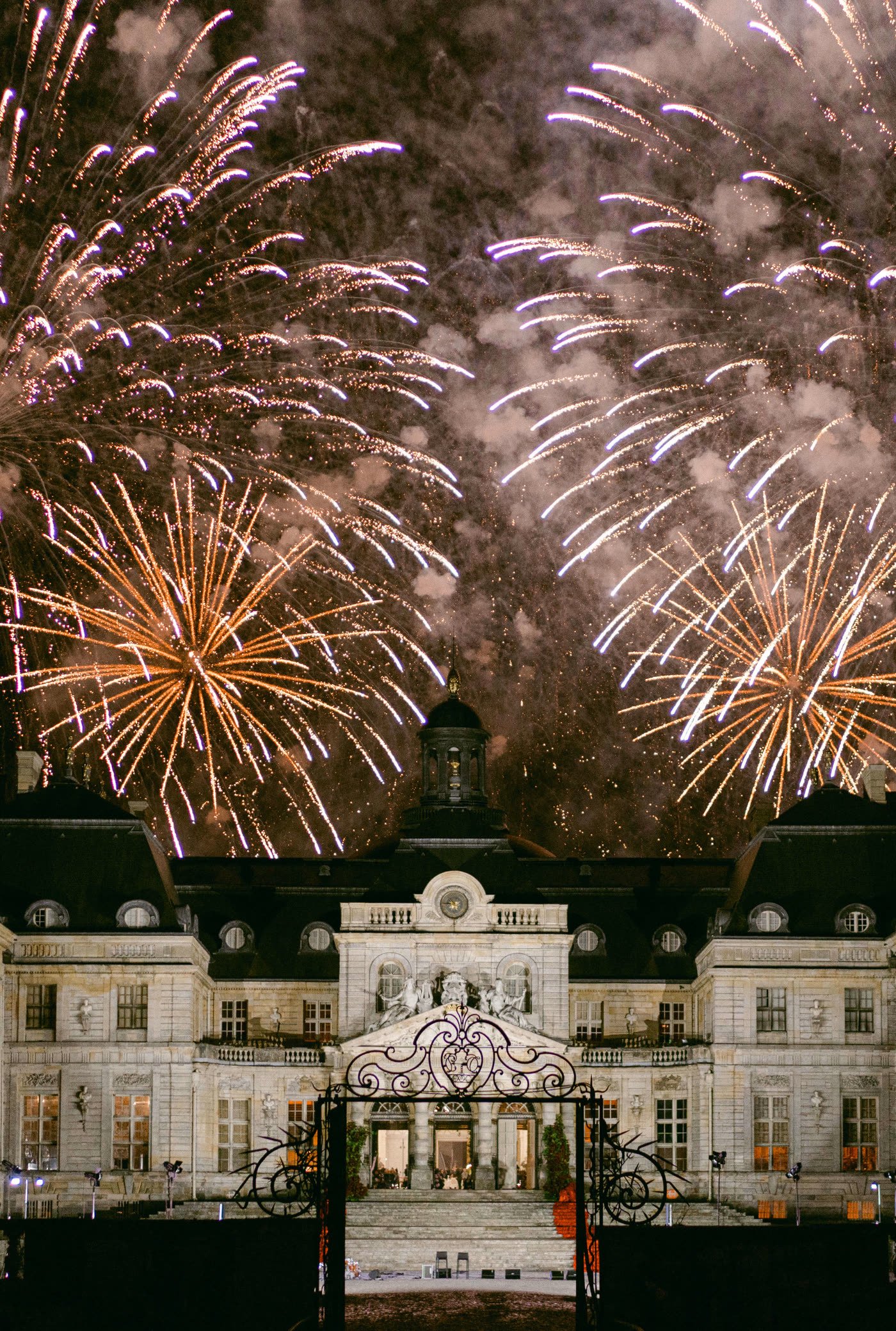 Real wedding — fireworks over the château