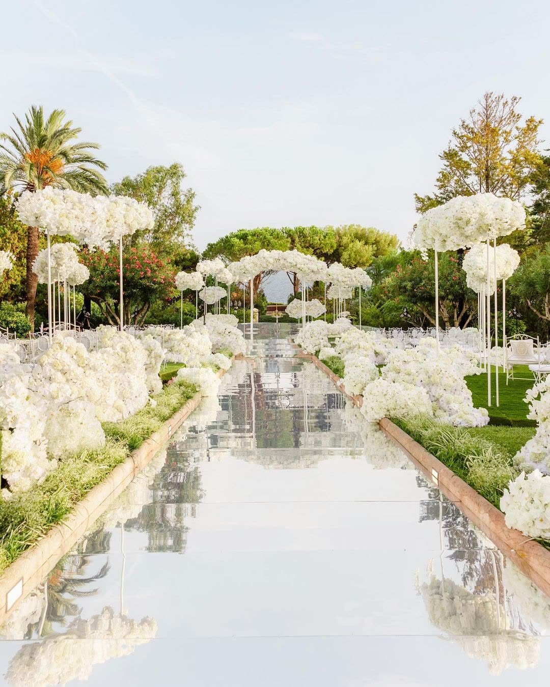 A Four Seasons Buyout Wedding for the Most Amazing Celebrations — Chromata Films
