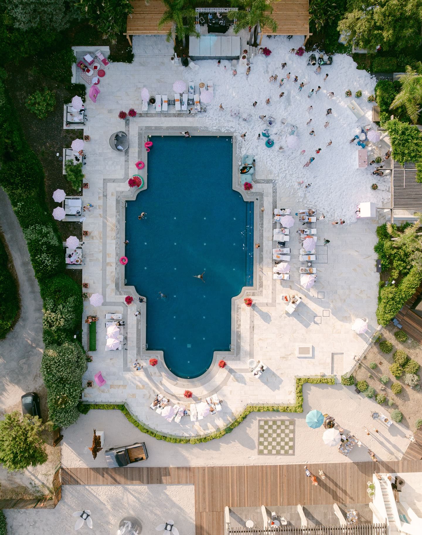 Jacqueline and Gordon — A St-Tropez Experience Unlike Any Other — Chromata Films